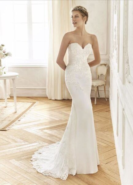 La Sposa modelo BALEIRA